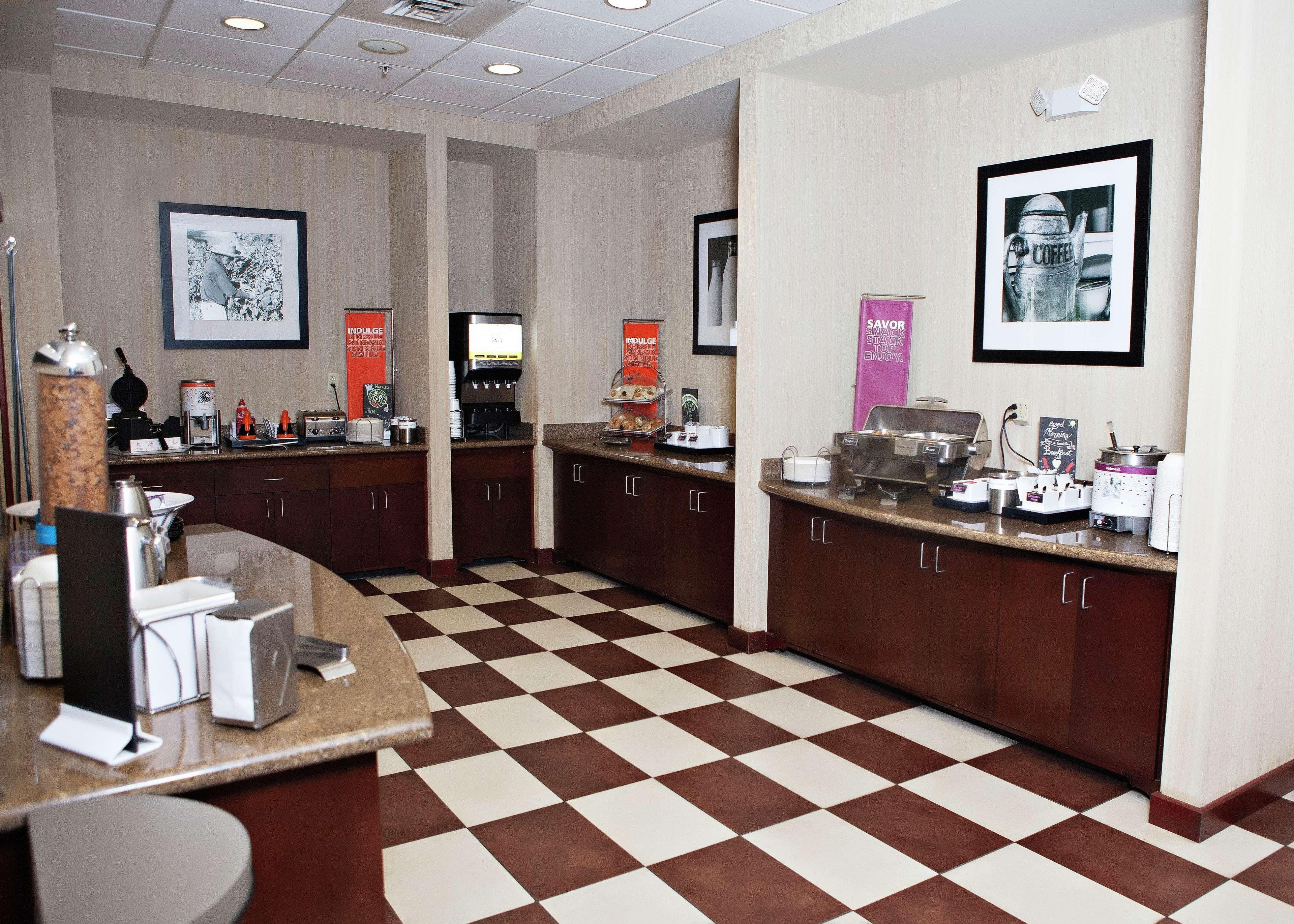 Hampton Inn Martin Exteriör bild